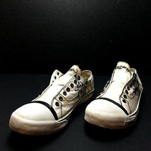 Converse......Ed Hardy Skull design.